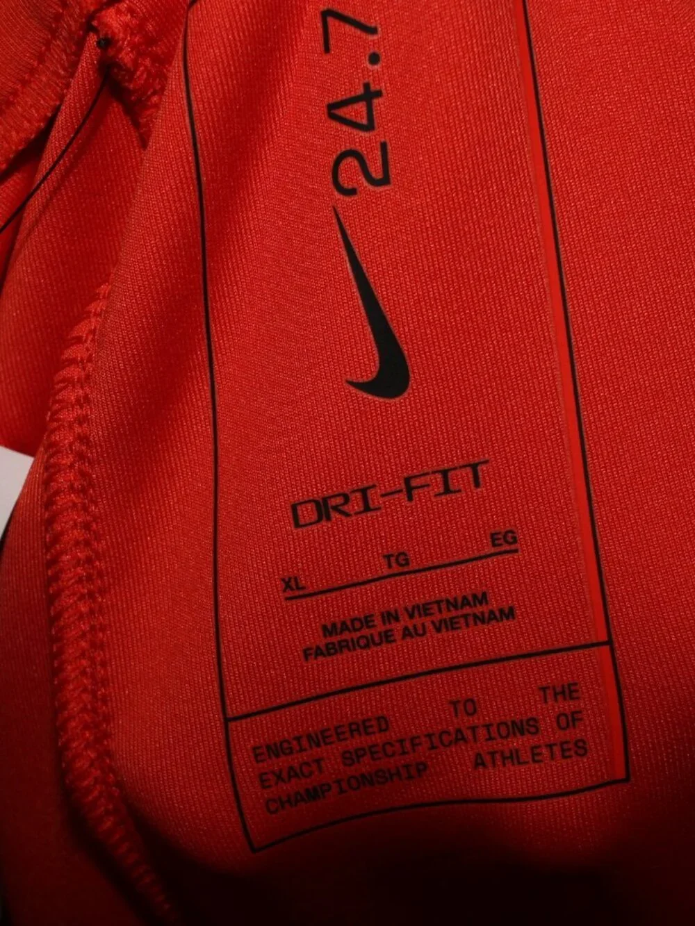 NWT Nike 24.7 ImpossiblySoft Joggers Size XL